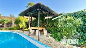 Дом 474м², 2-этажный, посуточно,