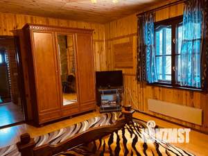 Дом 200м², 2-этажный, посуточно,