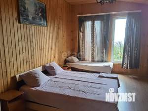 Дом 100м², 2-этажный, на длительный срок,