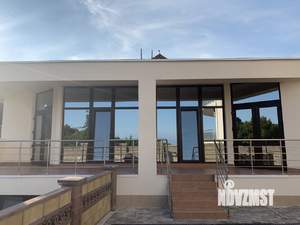 Дом 200м², 2-этажный, посуточно,