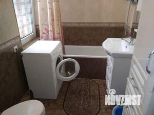 Дом 45м², 2-этажный, на длительный срок,