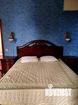 Дом 1000м², 4-этажный, посуточно,