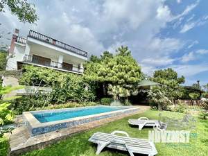 Дом 400м², 3-этажный, посуточно,