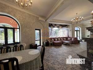 Дом 300м², 3-этажный, посуточно,