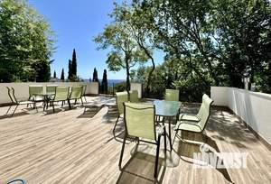 Дом 311м², 3-этажный, посуточно,