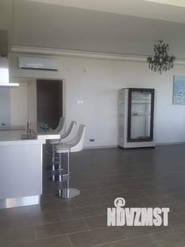 Дом 320м², 3-этажный, на длительный срок,