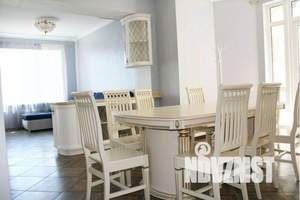 Дом 343м², 3-этажный, посуточно,