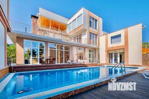 Дом 340м², 3-этажный, посуточно,