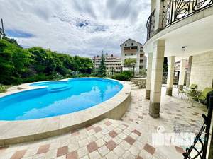 Дом 550м², 4-этажный, посуточно,