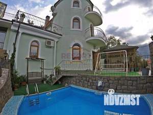 Дом 150м², 3-этажный, посуточно,