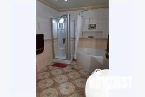 Дом 200м², 2-этажный, посуточно,