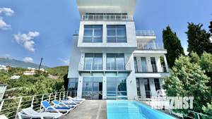 Дом 700м², 6-этажный, посуточно,