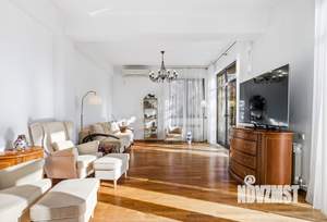 Дом 330м², 3-этажный, посуточно,