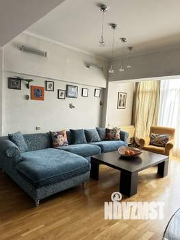 Дом 395м², 3-этажный, на длительный срок,