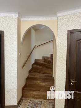 Дом 130м², 3-этажный, посуточно,