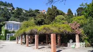 Дом 300м², 2-этажный, посуточно,