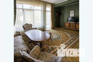 Дом 250м², 3-этажный, посуточно,