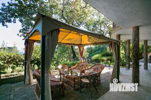 Дом 330м², 3-этажный, посуточно,