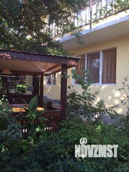 Дом 38м², 2-этажный, посуточно,