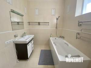 Дом 300м², 3-этажный, посуточно,