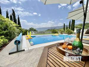 Дом 504м², 4-этажный, посуточно,