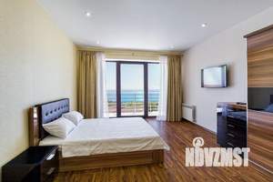 Дом 200м², 3-этажный, посуточно,