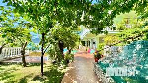 Дом 238м², 3-этажный, посуточно,