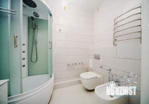 Дом 300м², 4-этажный, посуточно,