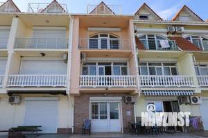 Дом 210м², 4-этажный, посуточно,