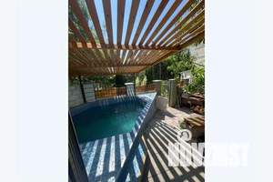 Дом 40м², 2-этажный, посуточно,