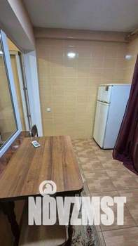 Дом 30м², 2-этажный, на длительный срок,