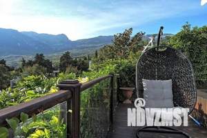 Дом 265м², 2-этажный, посуточно,