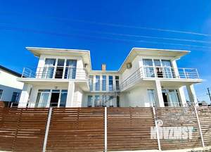 Дом 400м², 2-этажный, посуточно,