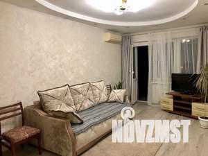 Коттедж 80м², 3-этажный, на длительный срок,