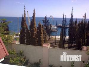 Дом 30м², 2-этажный, посуточно,