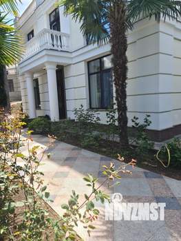 Дом 380м², 3-этажный, посуточно,