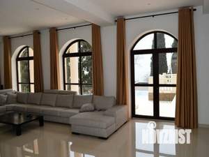 Дом 689м², 2-этажный, посуточно,