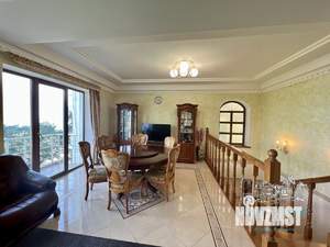 Дом 269м², 3-этажный, посуточно,