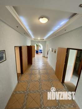 Дом 350м², 3-этажный, посуточно,