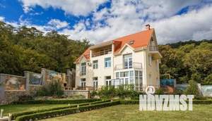 Дом 300м², 3-этажный, посуточно,