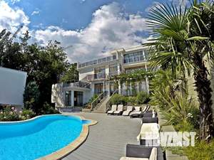 Дом 300м², 3-этажный, посуточно,