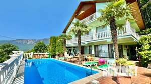 Дом 238м², 3-этажный, посуточно,