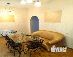 Дом 202м², 2-этажный, посуточно,