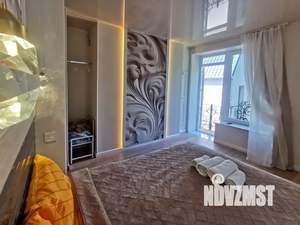 Дом 35м², 3-этажный, посуточно,