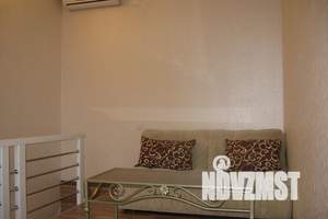 Дом 30м², 2-этажный, посуточно,