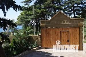 Дом 184м², 2-этажный, посуточно,