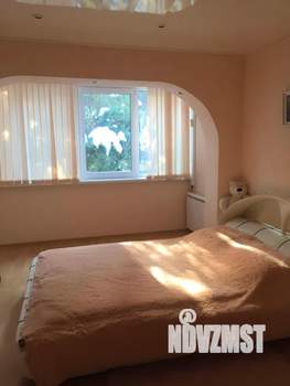 Дом 120м², 3-этажный, посуточно,