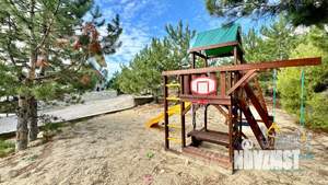 Дом 83м², 3-этажный, посуточно,