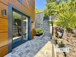 Дом 600м², 3-этажный, посуточно,