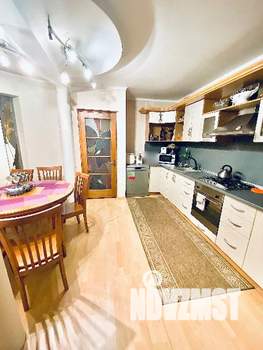 Дом 212м², 2-этажный, посуточно,